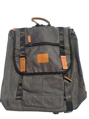 Ugrace Laptop Backpack with USB Charging Port & Anti-Theft Flap in Gray